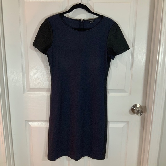 Theory Navy Lamb Black Trim Minimalist Dress Size 6 - Picture 1 of 9